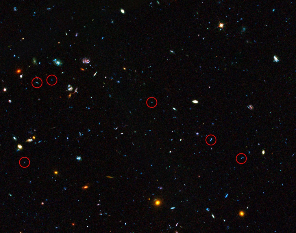 En la imagen se pueden observar las galaxias enanas usadas para el estudio, rodeadas por un círculo de color rojo. En la imagen se pueden observar las galaxias enanas usadas para el estudio, rodeadas por un círculo de color rojo.